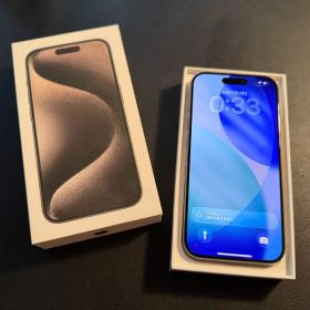 Apple iPhone 15 Pro 128GB 本体