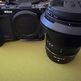 ニコン Nikon ZR 24-70 Kit