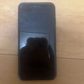 Apple iPhone 7 本体 ブラック