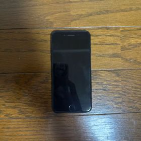 iPhone 7 本体 SIMフリー バッテリー82%
