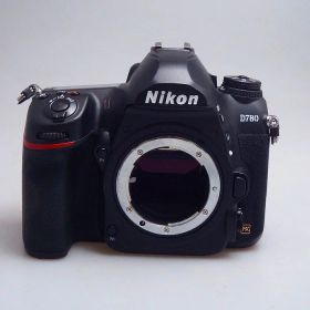 【中古】 (ニコン) Nikon D780 ボデイ【中古カメラ デジタル一眼】 ランク：C