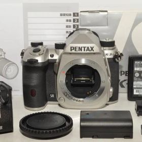 【1254ショットの特上品】 ペンタックス PENTAX K-3 Mark III ボディ シルバー ＃9236