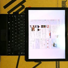 Lenovo ThinkPad X1 Fold 13.3型 OLED タブレット