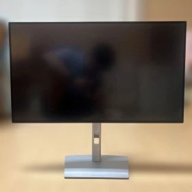 Dellハイエンド 4K USB-Cハブモニター U2723QE