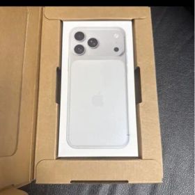 ★即日発送 iPhone17promax シルバー 256GB SIMフリー