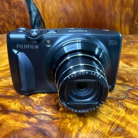 動作品 Fujifilm Finepix F1000EXR デジタルカメラ