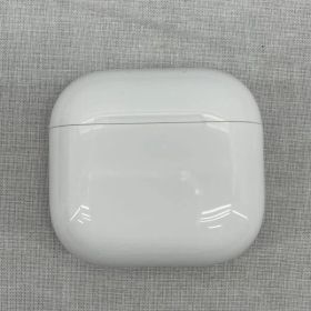 【中古】AirPods 4 MXP93J/A [ﾜｲﾔﾚｽ(左右分離) /ﾉｲｽﾞｷｬﾝｾﾘﾝｸﾞ対応 /Bluetooth対応][91]