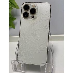 ジャンク品【Apple アップル】iPhone 13 Pro 256GB SIMフリー MLUP3J/A スマートフォン シルバー ※背面割れ A9744