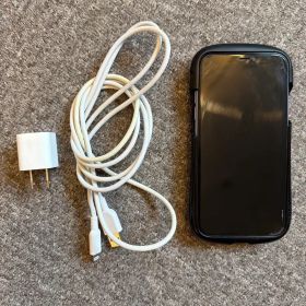 iPhone11 充電器付き