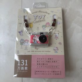 サンリオ ハローキティ トイデジタルカメラ Pieni DSC-PIENTI