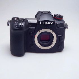 【中古】 (パナソニック) Panasonic G9 PRO DC-G9 ブラック【中古カメラ デジタル一眼】 ランク：B