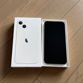 Apple iPhone 13 本体 ホワイト