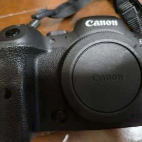 Canon EOS R6 ミラーレス一眼 本体
