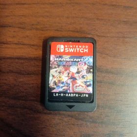 た*ー様 Nintendo Switch マリオカート8 デラックス 中古品