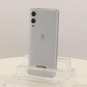 ソフマップ 〔中古品〕 Rakuten Hand 64GB ホワイト P710 楽天 SIMフリー【371】