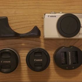 【値下げ】Canon EOS M200 ホワイト （ダブルレンズキット)