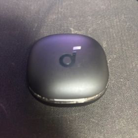 Anker Soundcore liberty 4ワイヤレスイヤホン 本体