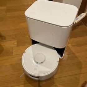 SwitchBot K10 + Pro のロボット掃除機