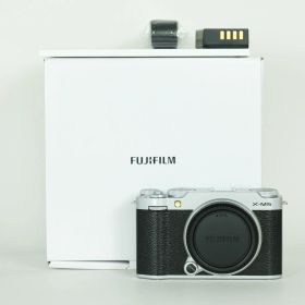 [美品 | シャッター数945回] FUJIFILM X-M5 [ボディ シルバー] | FUJIFILM Xマウント