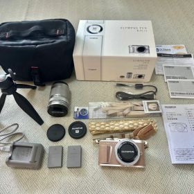 【超美品】OLYMPUS PEN E-PL10 ダブルズームキット（標準・望遠）