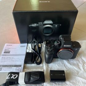 【美品】SONY α7 IV ミラーレス一眼 本体