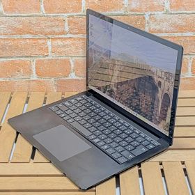 (2741)Surface Laptop 5 i7 512GB 充電７３回