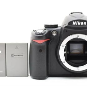 Nikon D5000 デジタル一眼レフカメラ 本体