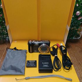 PanasonicDMC-TZ7。カラーブラック。お値下げ致しました。
