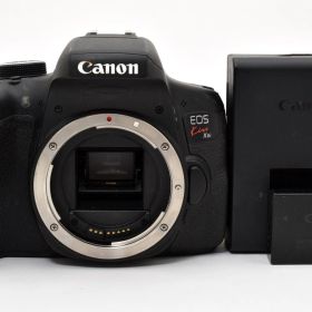 良品 Canon EOS Kiss X8i ボディ と０２