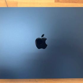 MacBook Air M2 16GB/256GB バッテリー100%