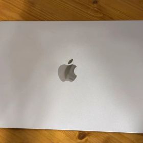 MacBook Air M2 スターライト 16GB256GB バッテリー87%