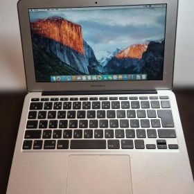 MacBook Air 11インチ Mid 2011 / Core i5