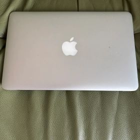 Apple MacBook Air 11 2013 Mid本体 シルバー