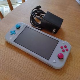 Nintendo Switch Lite ザシアン・ザマゼンタ 本体