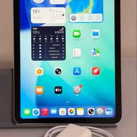 iPad A16 128GB 充放電1回 バッテリ100% Wi-Fi