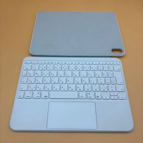 Apple Magic Keyboard Folio MQDP3J/A 2695