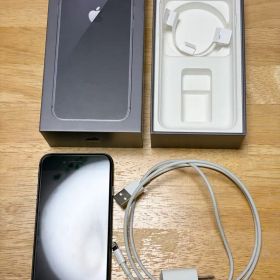 Apple iphone 8 64GBスペースグレイ スペースグレーSIMフリー