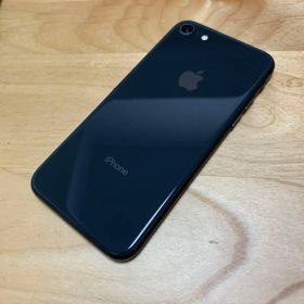 Apple iPhone 8 スペースグレー 64GB 美品 バッテリー100％