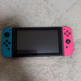 カ*ガ様 Nintendo Switch 本体 ネオンブルー ネオンレッド ジャ