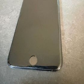 Apple iPhone SE 第2世代 本体 ブラック