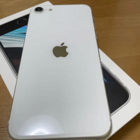 iPhone SE 第2世代 64GB SIMフリー