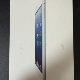 iPad mini (第1世代) 7.9インチ ホワイト＆シルバー 32GB