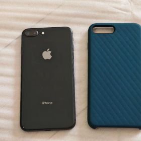 iPhone 8 plus 64gb simフリー美品
