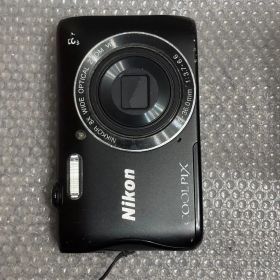 デジタルカメラ COOLPIX S3700 9261