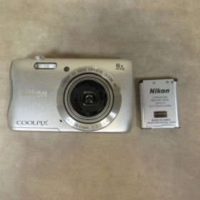 Nikon ニコン COOLPIX S3700 コンパクト デジタルカメラ