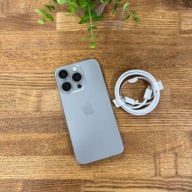 iPhone 15Pro 256GB ナチュラル 国内版 SIMフリー 送料無料