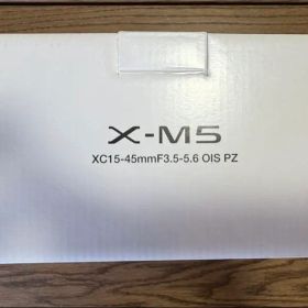 新品】FUJIFILM XM5 ブラックレンズキットXC15-45mm x-m5