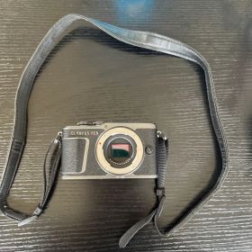 OLYMPUS PEN E-PL10 ミラーレス一眼カメラジャンク