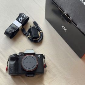 SONY α7 IV ILCE-7M4 ボディ ミラーレス一眼
