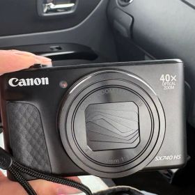Canon PowerShot SX740 HS 本体